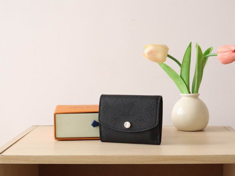 M67498 9.8X7.8X1cm YG 0