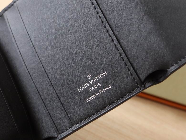 M67498 9.8X7.8X1cm YG 7