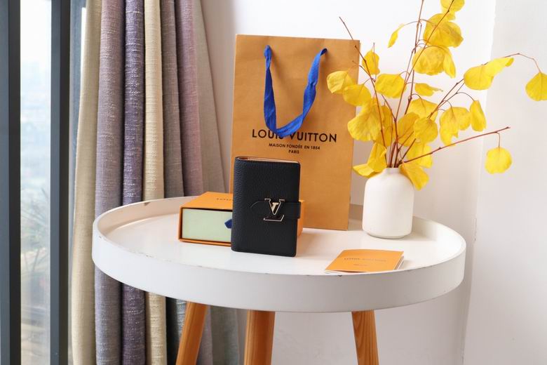 M81561 9X12X1cm YG 0