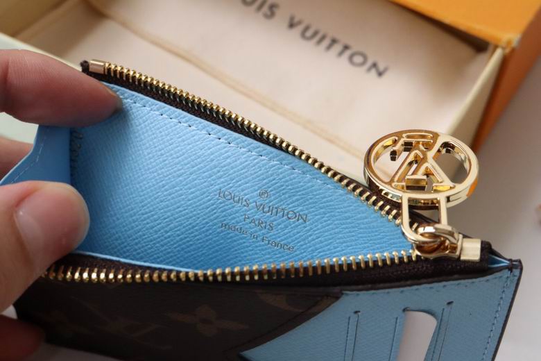 M81882 12X8X0.8cm YG 10色 66