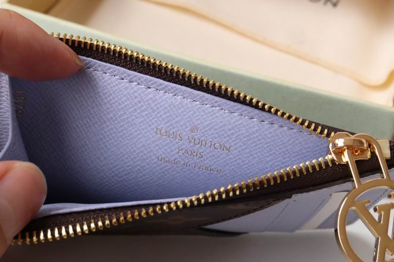 M81882 12X8X0.8cm YG 10色 75