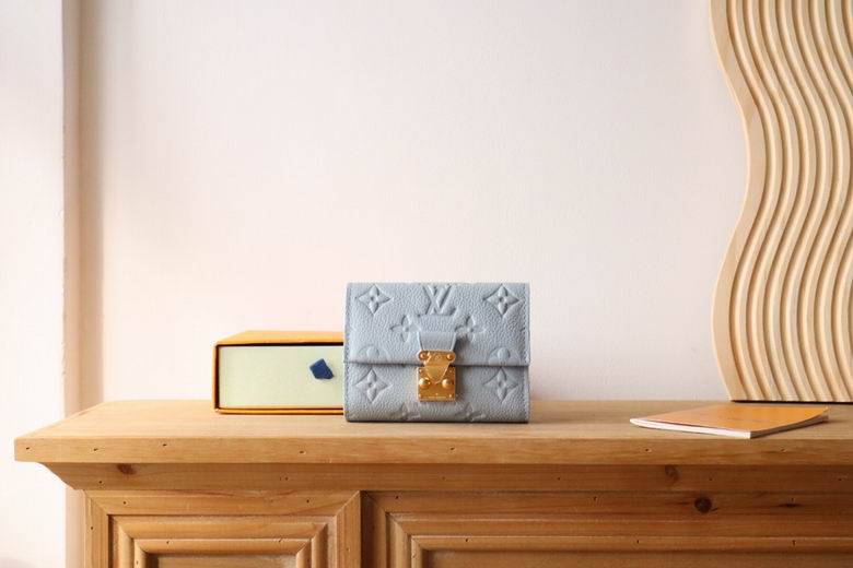 M82926 11.5X8.5X4cm YG 0