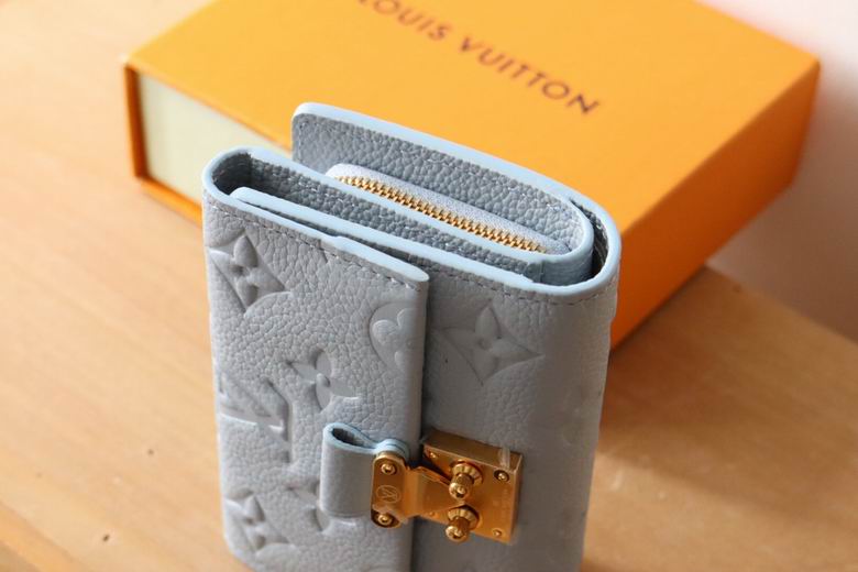 M82926 11.5X8.5X4cm YG 4