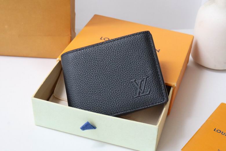 M83128 11X8.5X2cm YG 1