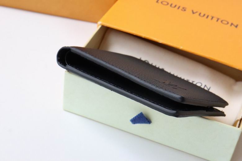 M83128 11X8.5X2cm YG 3