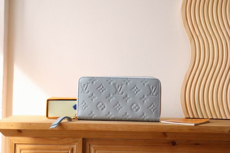 M83225 19.5X10.5X2.5cm YG 0