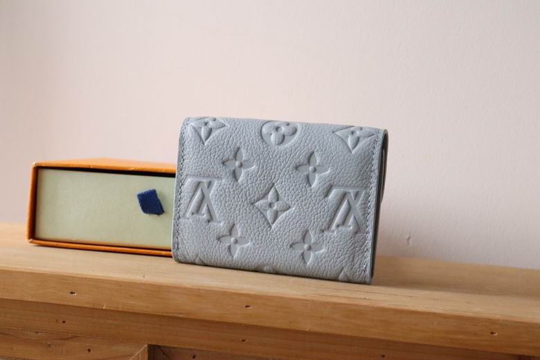 M83231 11X8X2.5cm YG 2