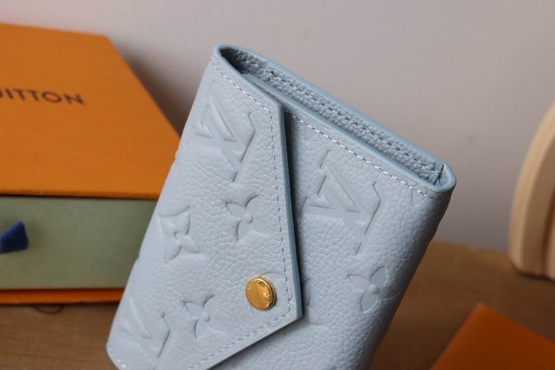 M83271 12X9.5X1.5cm YG 3