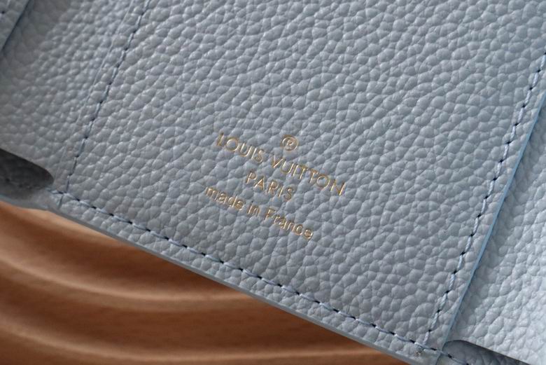 M83271 12X9.5X1.5cm YG 7