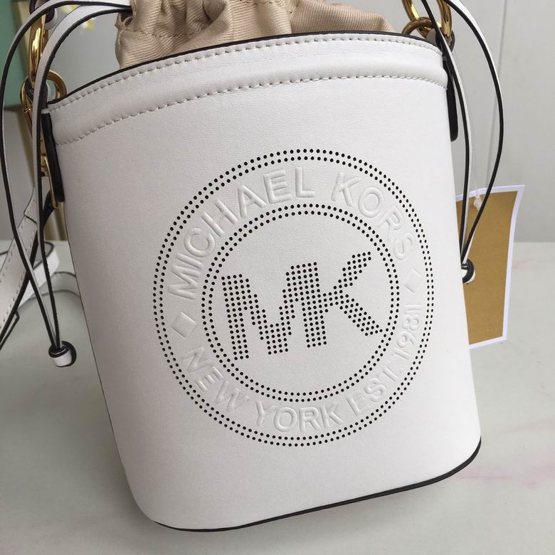 Monogramme 9977 16X18X11.5cm DY 4色 13