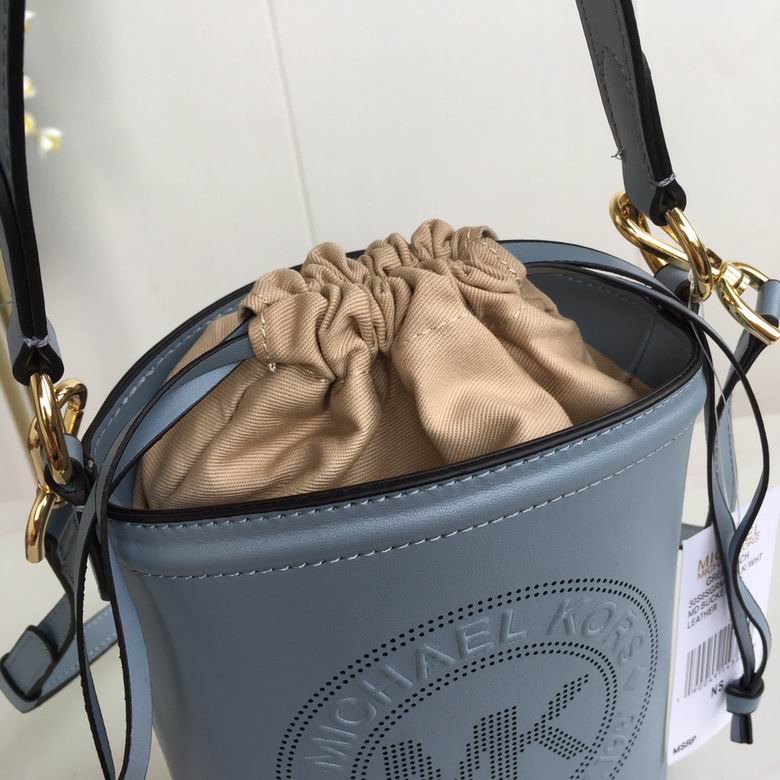 Monogramme 9977 16X18X11.5cm DY 4色 23