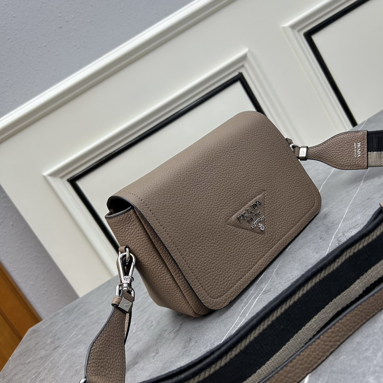 Prada 1BD314 23x18x9cm ss1_2