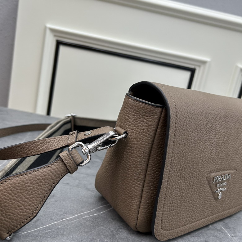 Prada 1BD314 23x18x9cm ss1_6