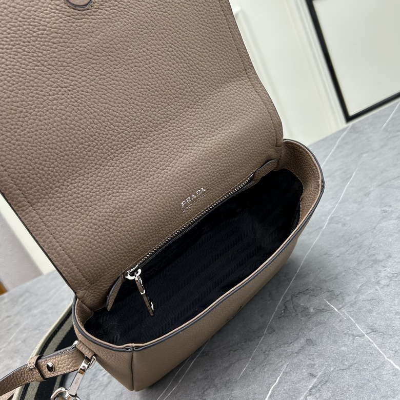 Prada 1BD314 23x18x9cm ss1_7