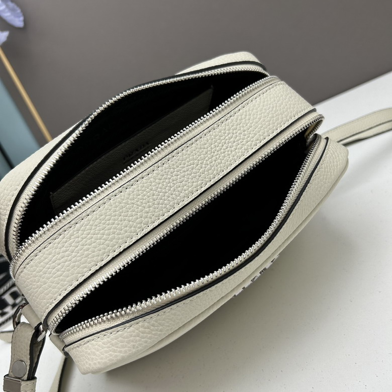 Prada 1BH082 22x14x8cm ss2_7