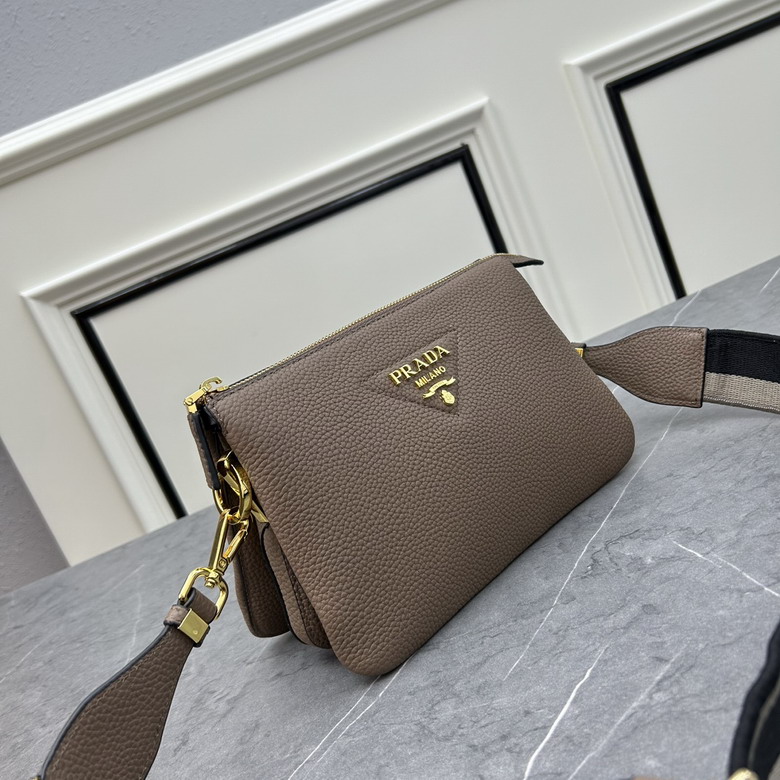 Prada 1BH194 23x14x6 5cm ss1_2