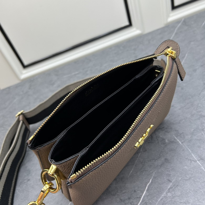 Prada 1BH194 23x14x6 5cm ss1_7