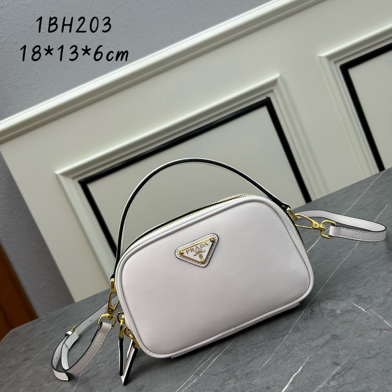 Prada 1BH203 18 5x13x6 5cm ss2_1