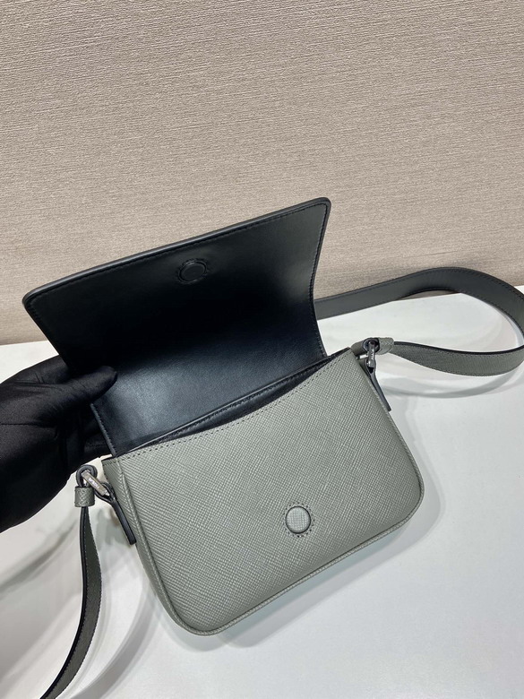 Prada 2VD065 19x13x5cm AP_6