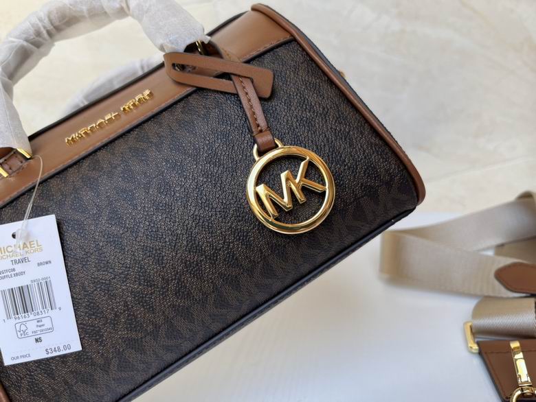 TRAVEL 20X13X10cm 090410 DY 2色 11