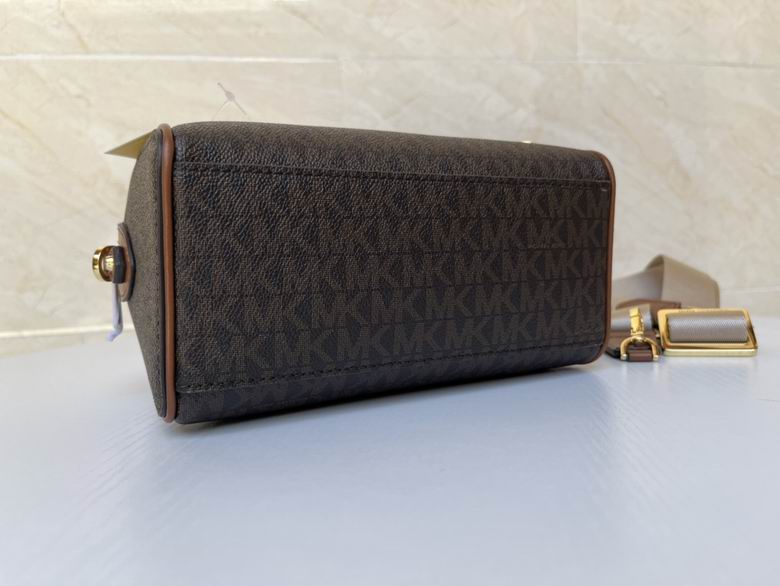 TRAVEL 20X13X10cm 090410 DY 2色 14