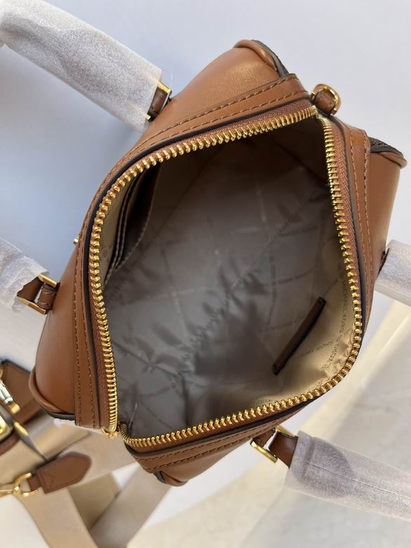 TRAVEL 20X13X10cm 090410 DY 2色 16