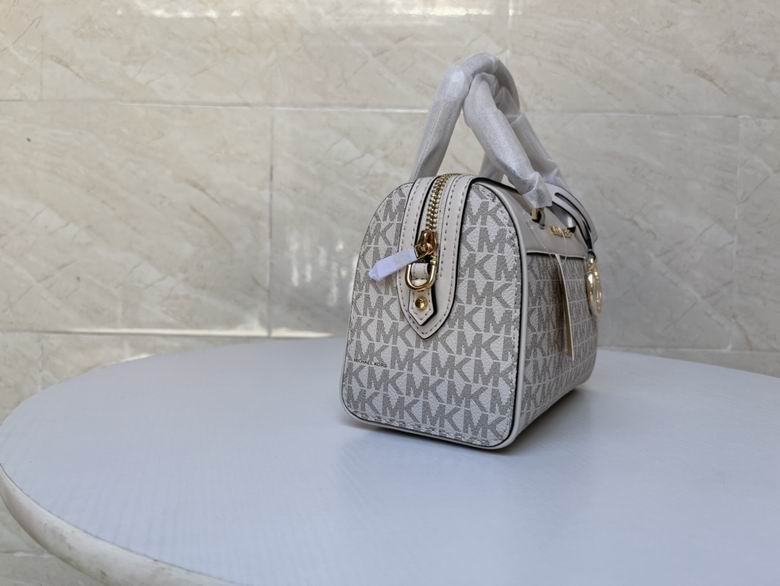 TRAVEL 20X13X10cm 090410 DY 2色 1