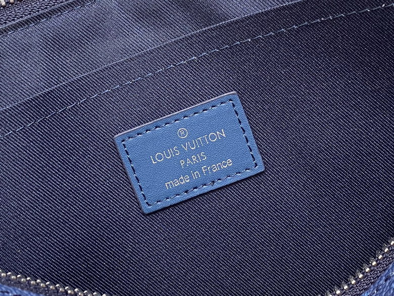 Voyage M11545 21x32x8cm gf1_9