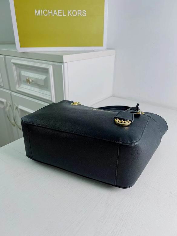 Voyager 2216 35X26X10cm DY 3色 24