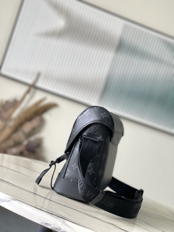 Voyager M25121 33x22 5x11cm gf1_2