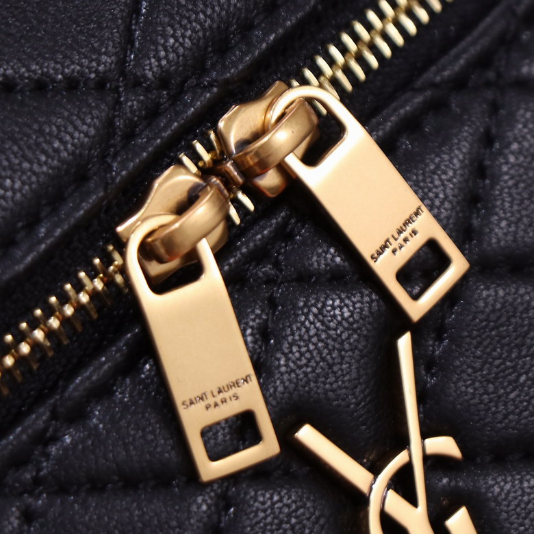 YSL Gaby 766731 18x11x6 5cm 8D1_5