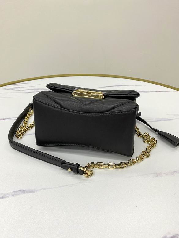 cece 18X12X9cm 090405 DY 4色 32