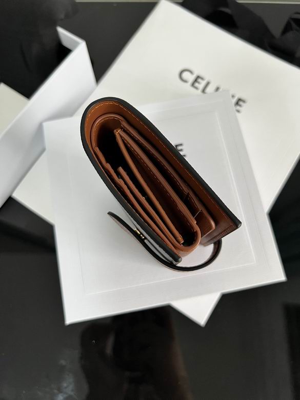 100262 10.5X9X2cm YG 3