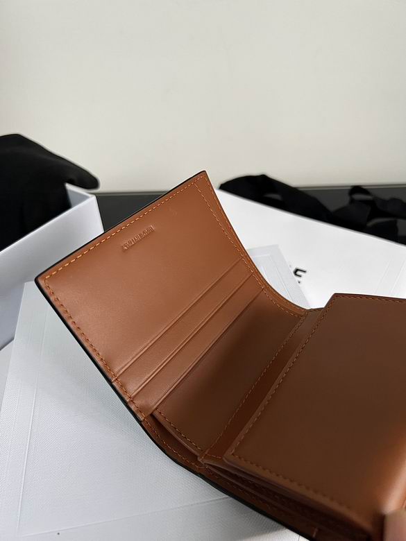 100262 10.5X9X2cm YG 6