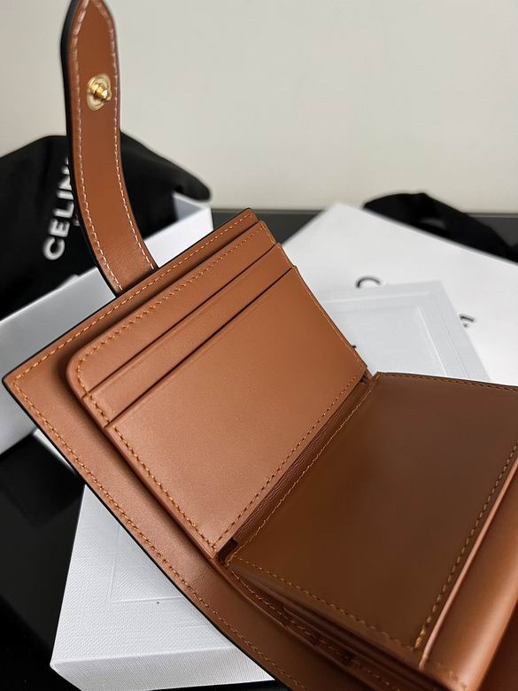 100262 10.5X9X2cm YG 7