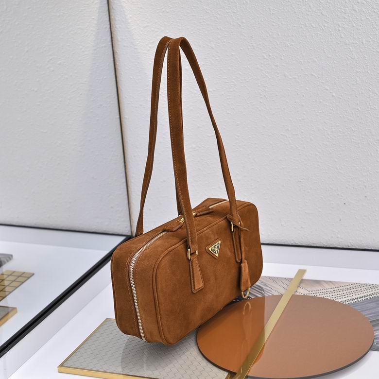 1BB116 30X14X8.5cm YG 1