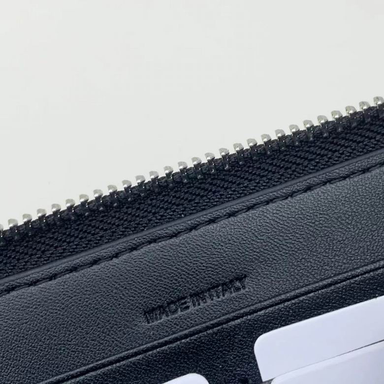 2011 19.5X10.5cm ZC 3色 17