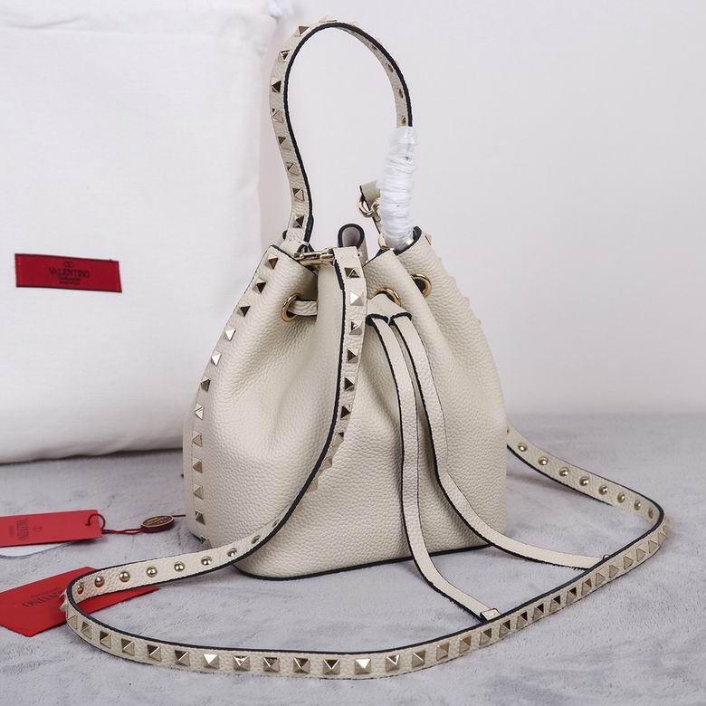 2031 16X18X11cm SF 8色 64