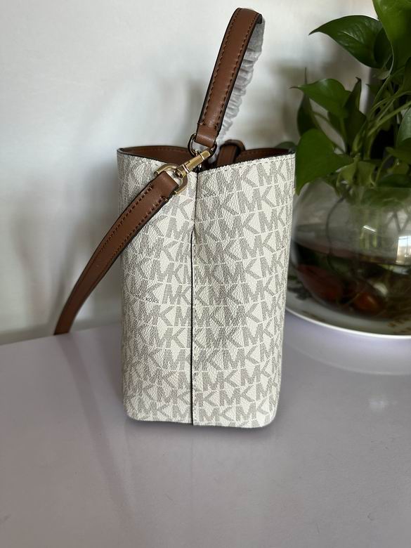 21X9.5X17.5cm 101601 EY 2色 12