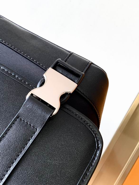 3219 25X22.5X13cm WP 5