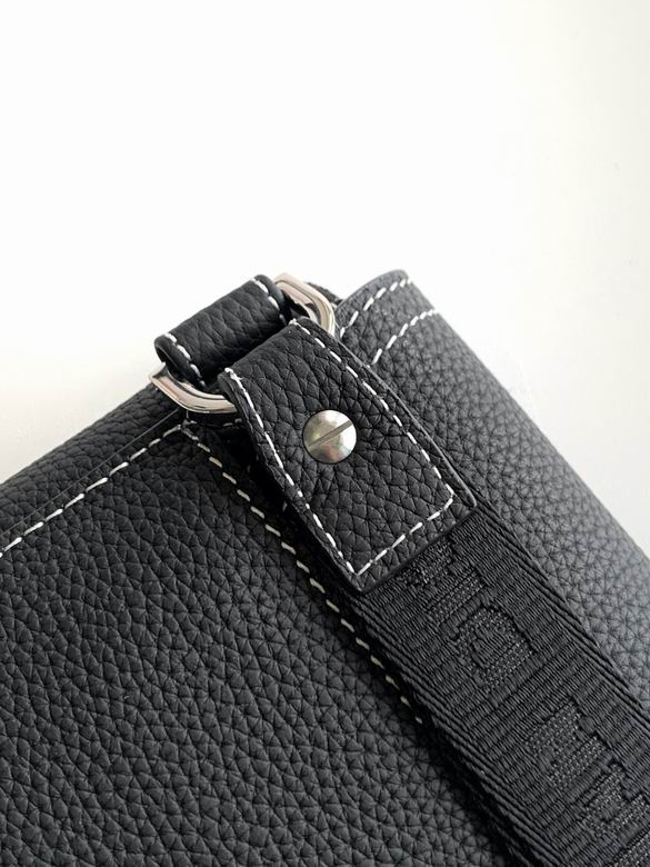 442 29X21.5X3.3cm WP 2色 6