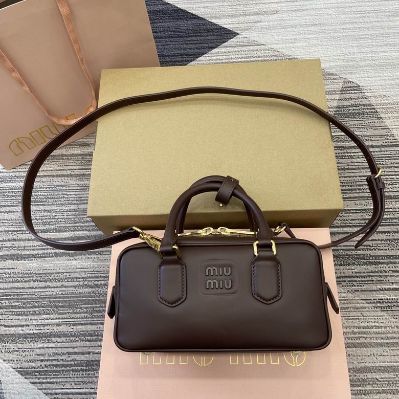 500142 22X10.5X7.5cm MP 2色 0