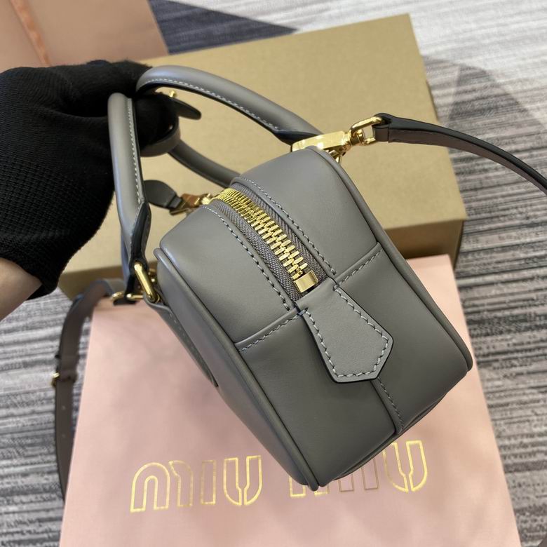 500142 22X10.5X7.5cm MP 2色 13