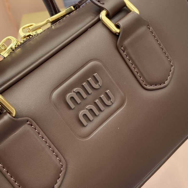 500142 22X10.5X7.5cm MP 2色 4