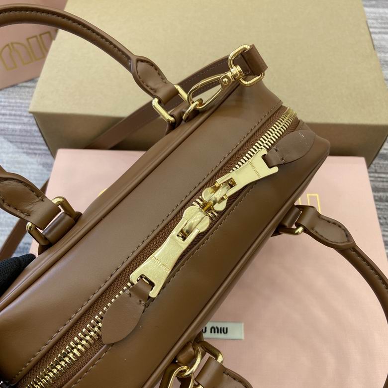 500142 22X10.5X7.5cm MP 2色 5