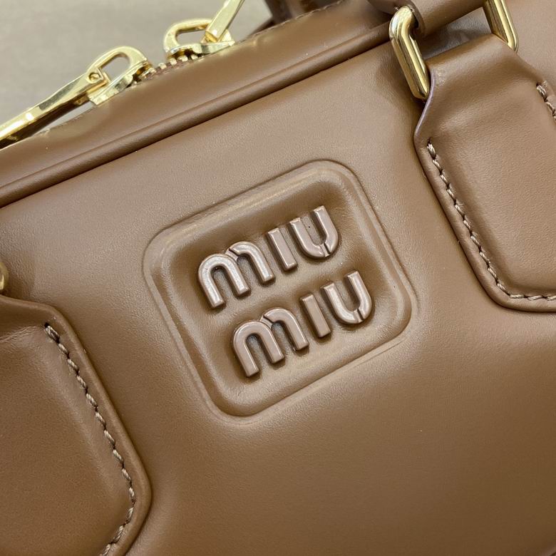 500142 22X10.5X7.5cm MP 2色 7