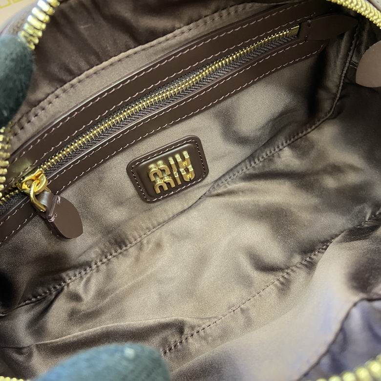 500142 22X10.5X7.5cm MP 2色 7