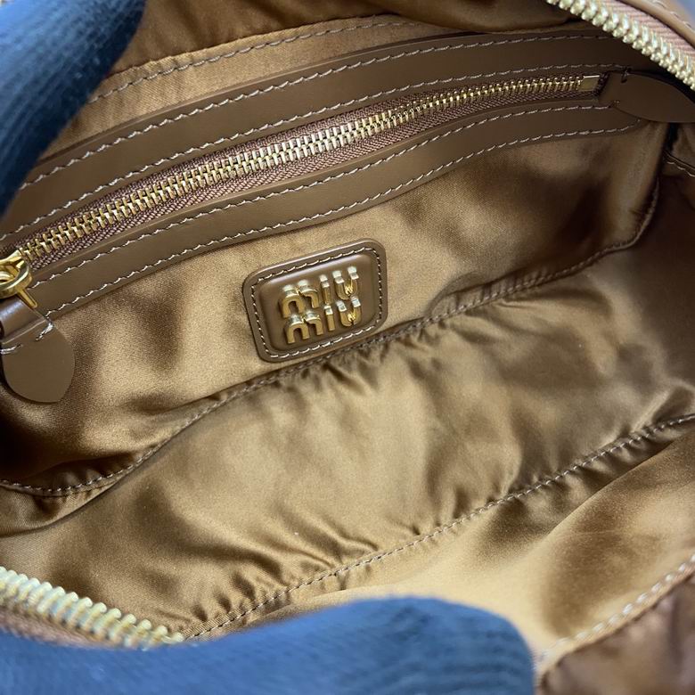 500142 22X10.5X7.5cm MP 2色 8