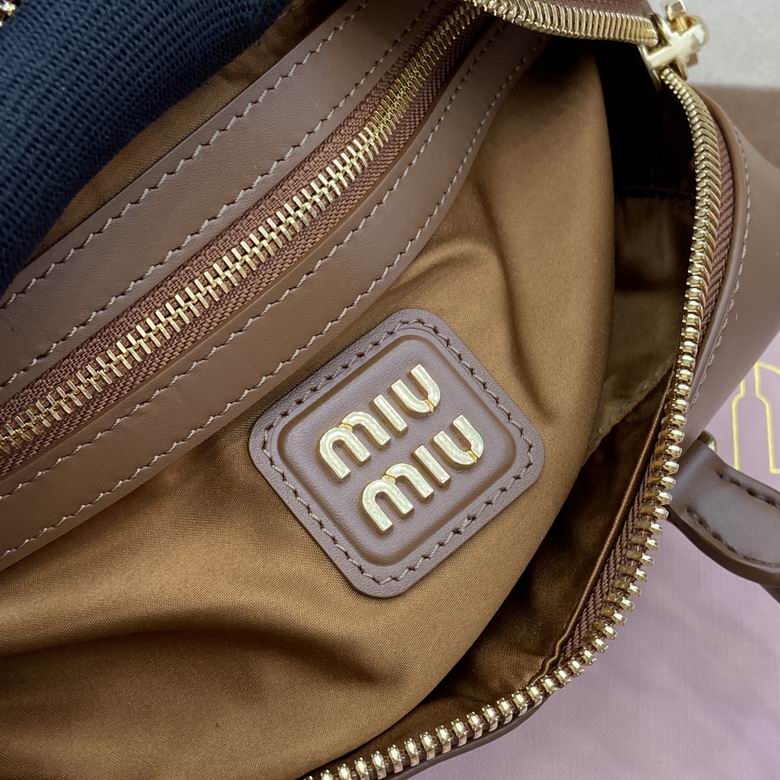 500142 22X10.5X7.5cm MP 2色 9