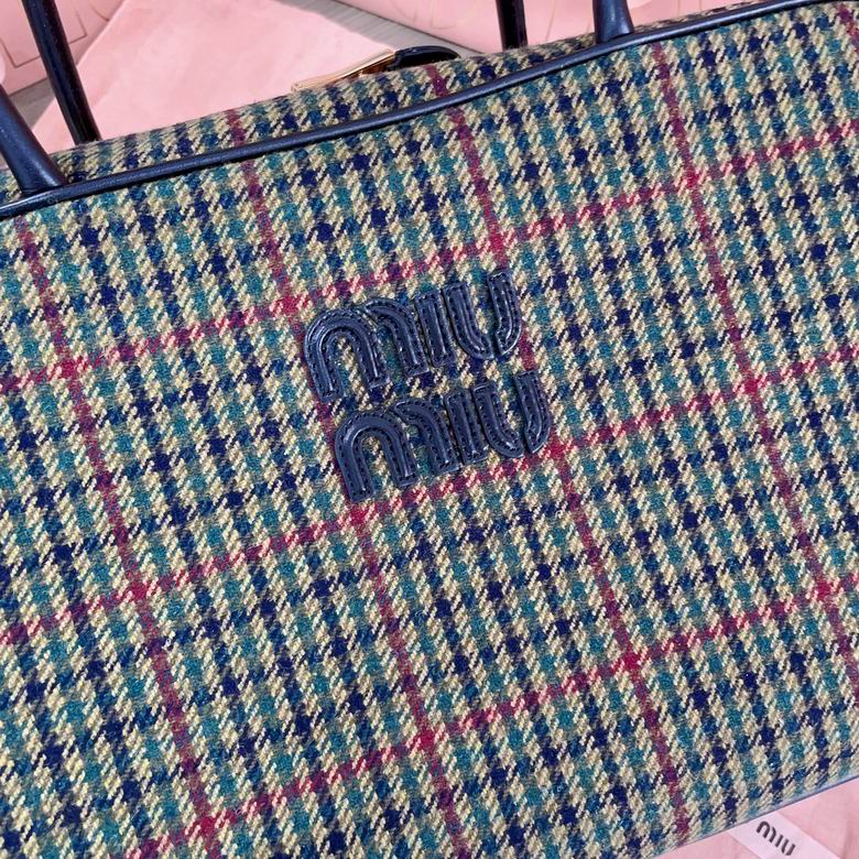 5BB117 34X23X12cm SF 2色 4